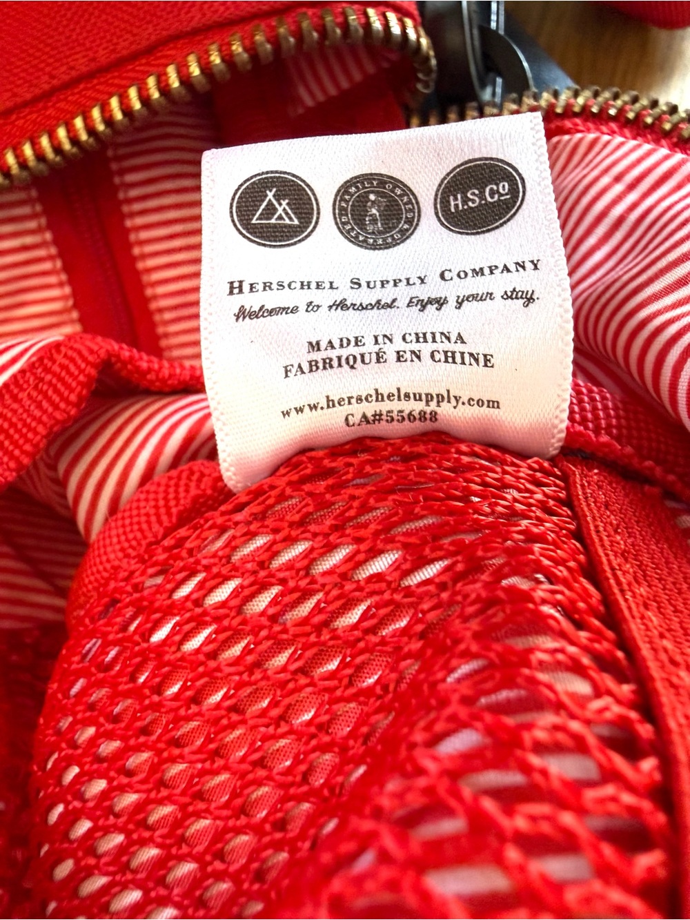 Herschel Supply Co Novel Red Navy Colorblock Duffle Weekender Bag OS - Picture 10 of 16